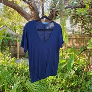 Shore Brandy Navy V Neck Tee - Size XS